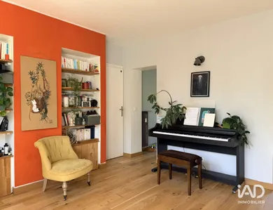 Apartment in LA ROCHELLE (17000)