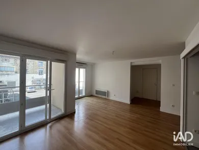 Appartement à BORDEAUX (33000)