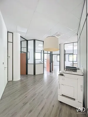 Office in LIMONEST (69760)