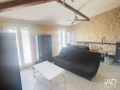 Appartement à VENELLES (13770)