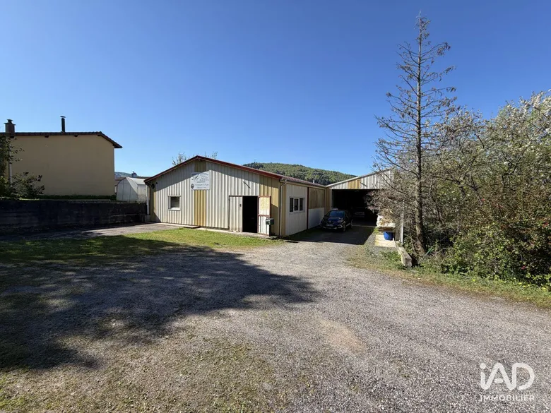 Local commercial 422 m² · à Fraize · 422 m² · 215 000 €