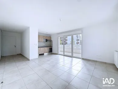 Appartement à VILLENEUVE-TOLOSANE (31270)