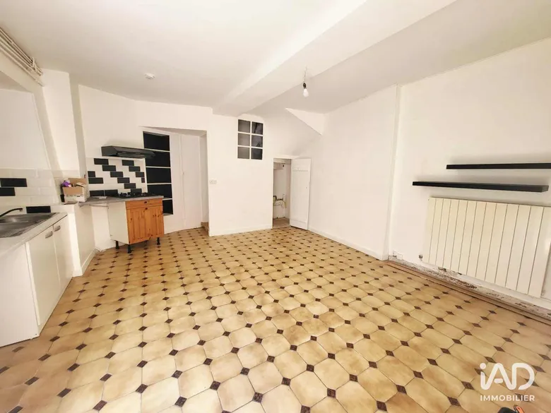 Appartement 3 pièces 48 m² · à Étampes · 48 m² · 120 000 €
