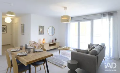 Triplex à SIX-FOURS-LES-PLAGES (83140)