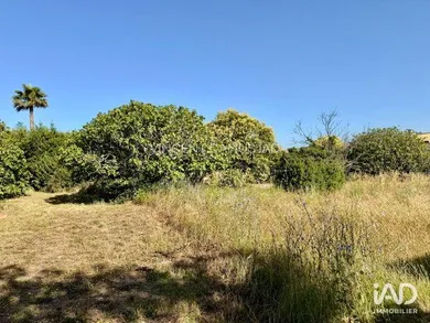 Terrain à SIX-FOURS-LES-PLAGES (83140)