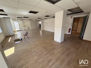 Commercial in FRÉJUS (83600)