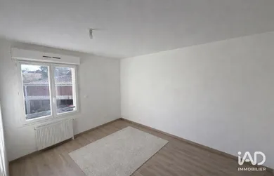 Appartement à USSY-SUR-MARNE (77260)