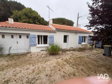 Maison à SAINT-URBAIN (85230)