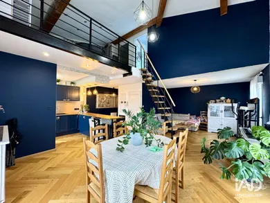 Appartement à PERNES-LES-FONTAINES (84210)