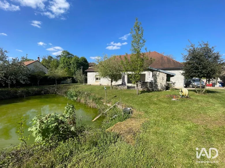 Maison 6 pièces 171 m² · à Laignes · 171 m² · 250 000 €