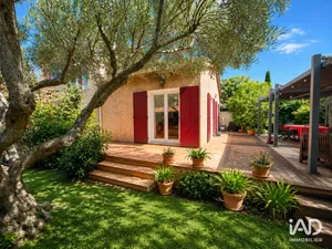 House in SIX-FOURS-LES-PLAGES (83140)