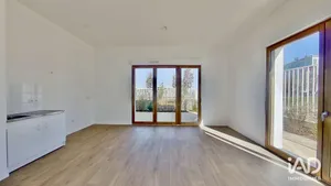 Appartement à NOISY-LE-GRAND (93160)