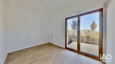 Appartement à NOISY-LE-GRAND (93160)
