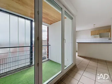 Appartement à BORDEAUX (33100)