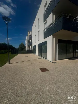Commercial in LIEUSAINT (77127)