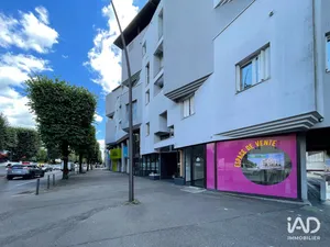 Office in PAU (64000)
