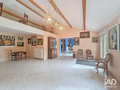 House in TOGES (08400)