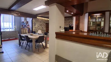 Appartement à LA ROCHE-SUR-FORON (74800)