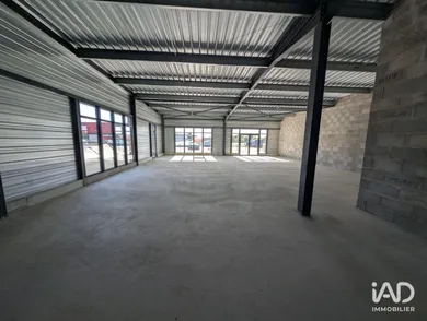 Boutique/Local commercial à CREYSSE (24100)