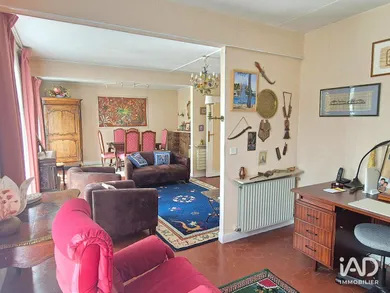 Maison à VERT-SAINT-DENIS (77240)