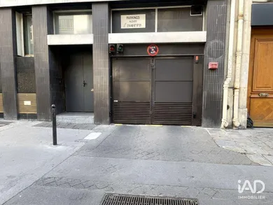 Parking à PARIS (75015)