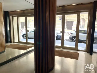 Parking à PARIS (75007)