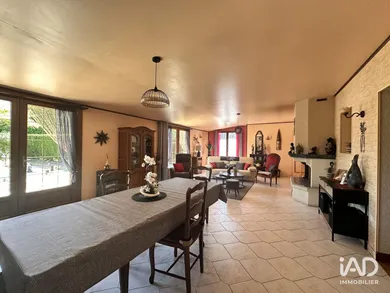 Maison à CHEF-BOUTONNE (79110)