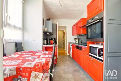 Appartement à LAGNY-SUR-MARNE (77400)