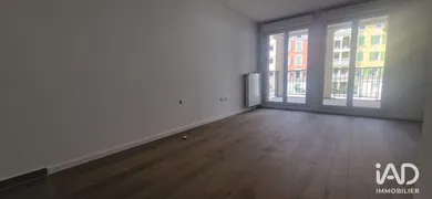 Apartment in LE PLESSIS-ROBINSON (92350)