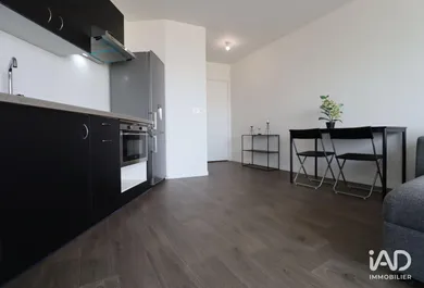 Appartement à NOISY-LE-GRAND (93160)