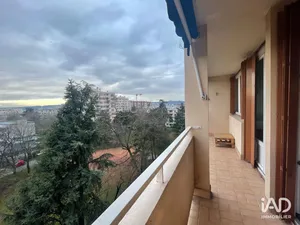 Apartment in VILLEURBANNE (69100)