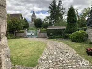 Maison à DAMMARTIN-EN-SERVE (78111)