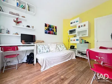 Appartement à PARIS (75020)