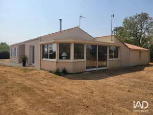 House in RÉAUMUR (85700)