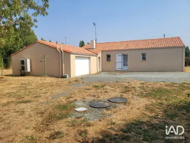 Maison à RÉAUMUR (85700)