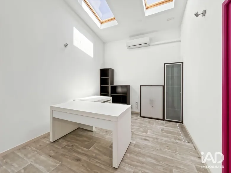Local commercial 12 m² · à Bagnols-sur-Cèze · 12 m² · 275 €/mois