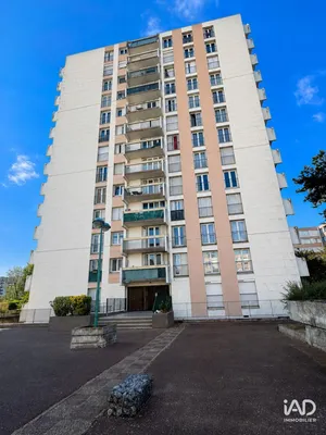 Appartement à NEUILLY-SUR-MARNE (93330)