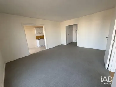 Appartement à NEUILLY-SUR-MARNE (93330)