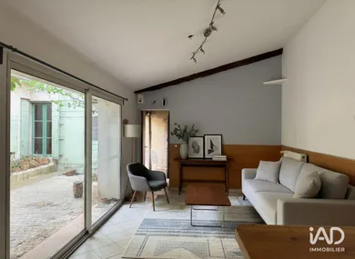 Apartment in PERTUIS (84120)