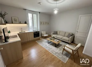 Appartement à PERTUIS (84120)