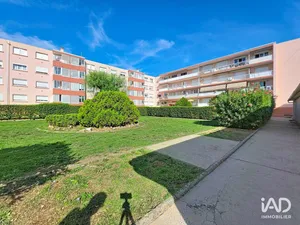 Apartment in LE PRADET (83220)
