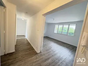 Appartement à BOULOURIS (83700)