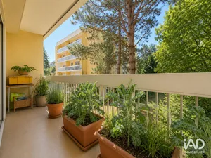 Apartment in ÉLANCOURT (78990)