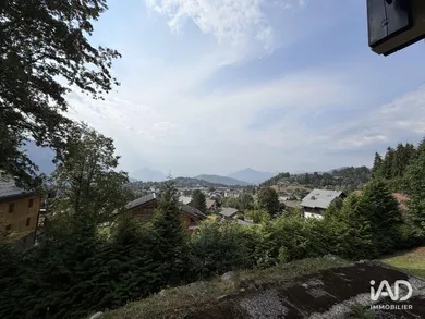 Appartement à ARÂCHES-LA-FRASSE (74300)