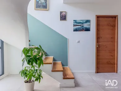 Maison d'architecte à LA CRAU (83260)