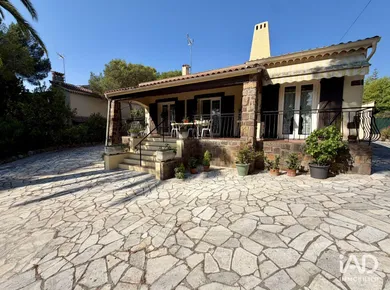 Maison à SAINT-RAPHAËL (83700)