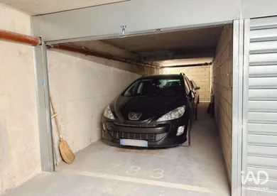 Parking à PARIS (75019)