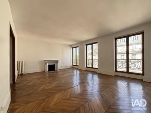Appartement à PARIS (75006)