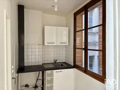 Appartement à PARIS (75006)