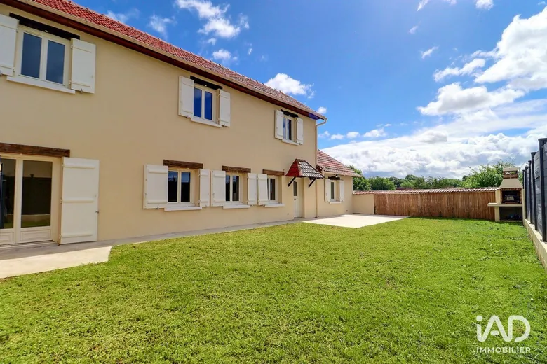 Maison 5 pièces 138 m² · à Incarville · 138 m² · 339 000 €